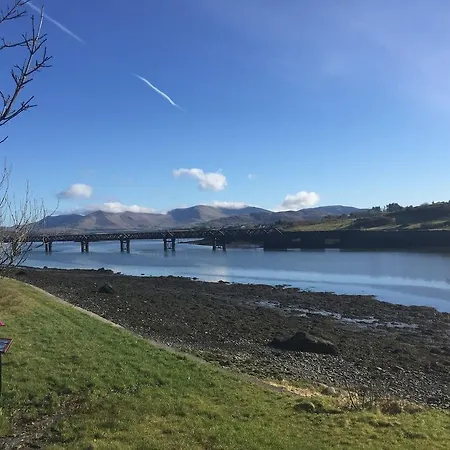 Δωμάτια σε οικογενειακή κατοικία Skellig Port - Sea View Ensuite Portmagee