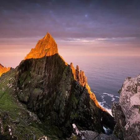 Skellig Port - Sea View Ensuite Проживание в семье